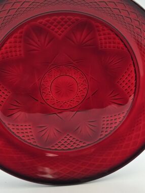 1 Arcoroc France Cristal d'Arques-Durand Vintage Ruby Red Glass Dinner Plate 10”